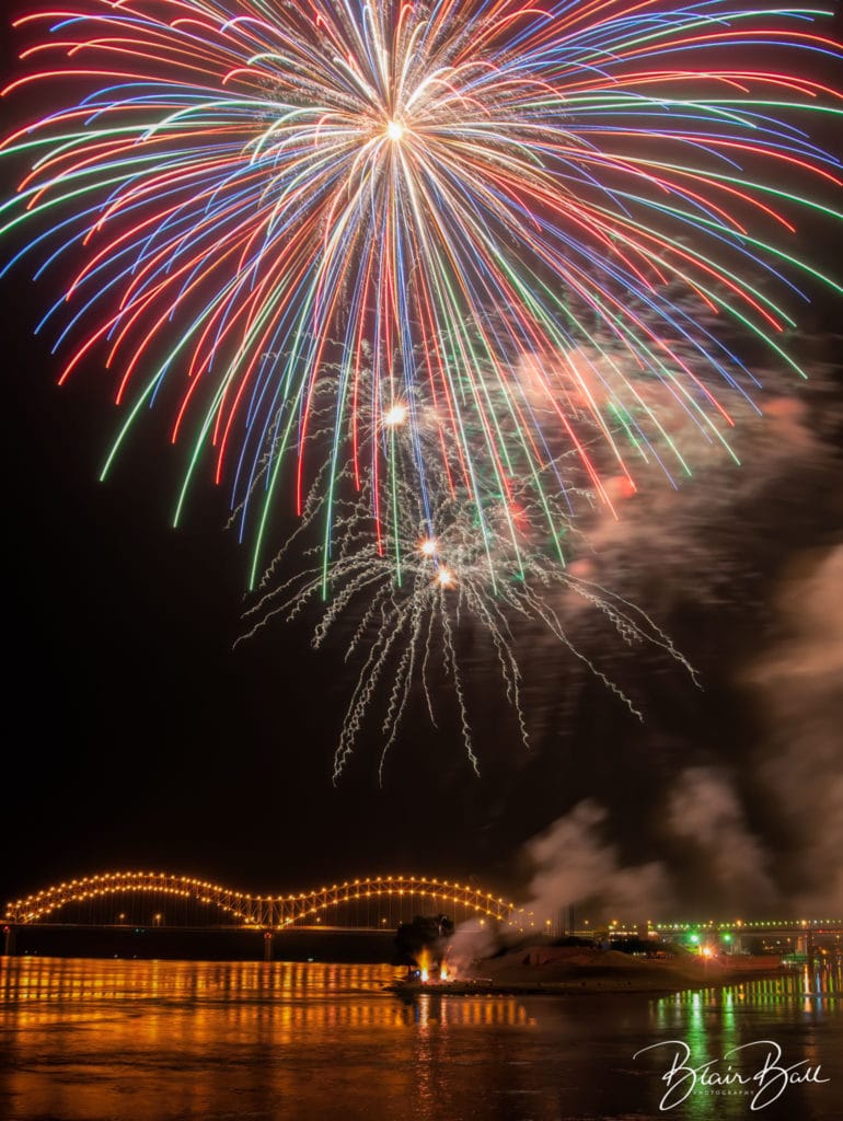 Memphis 4th of July Fireworks Desoto Bridge _©Blair Ball Photography Image